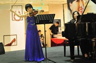 大上海时代广场举办王之炅小提琴音乐会 海洋之神钢琴赞助 